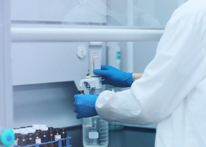 微生物实验室设计如何兼顾安全与效率？核心要点揭秘